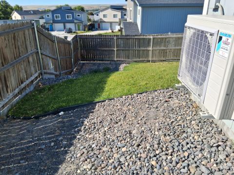 Yard photo for a volunteer request in Umatilla, OR.