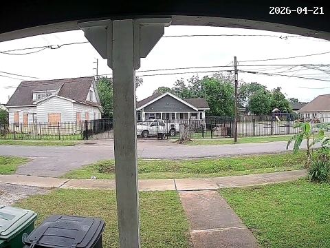 Yard photo for a volunteer request in Houston, TX.