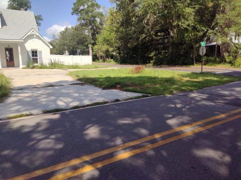 Yard photo for a volunteer request in Guyton, GA.