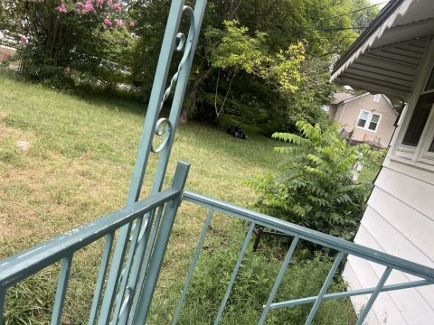 Yard photo for a volunteer request in Upper Marlboro, MD.