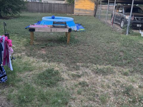 Yard photo for a volunteer request in Lubbock, TX.