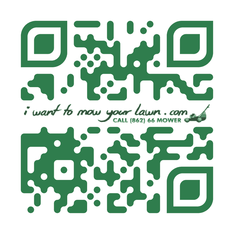 QR code linking to iwanttomowyourlawn.com/mow-notice/